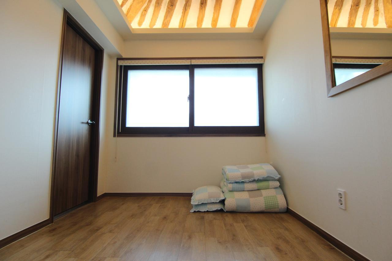 Hotel Eunhaengro 86.2 Jeonju Exterior foto